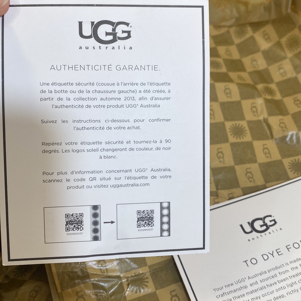 UGG- Brand New- Australia Classic Short. Color: Black 5825 BOOTS- Womens 9 - Picture 17 of 17